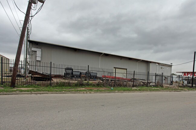 More details for 1810 Milby St, Houston, TX - Industrial for Lease