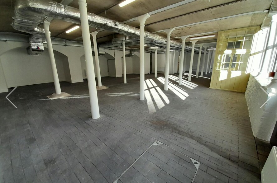 London Street, Swindon à louer - Photo intérieure - Image 2 de 6