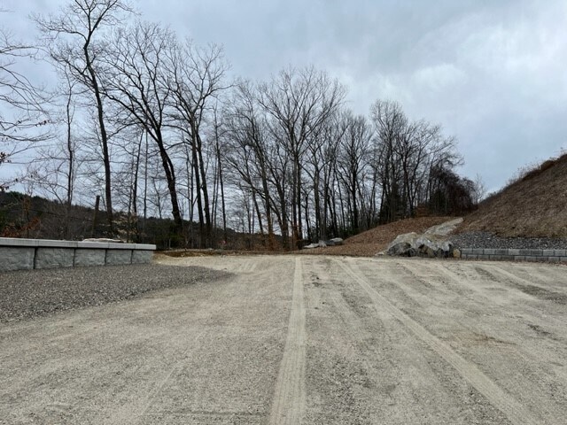 158 1/2 Torrington Rd, Winsted, CT à vendre - Photo du bâtiment - Image 2 de 7