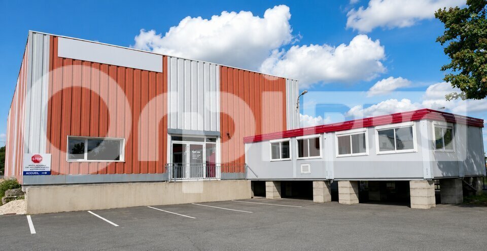 Flex in Coignieres for lease - Building Photo - Image 3 of 4