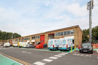 Plus de détails pour Blackhorse Rd, Londres - Industriel à louer