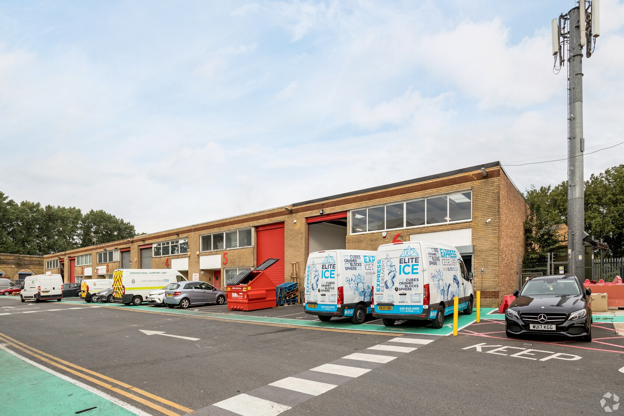 Blackhorse Rd, London for lease Primary Photo- Image 1 of 19