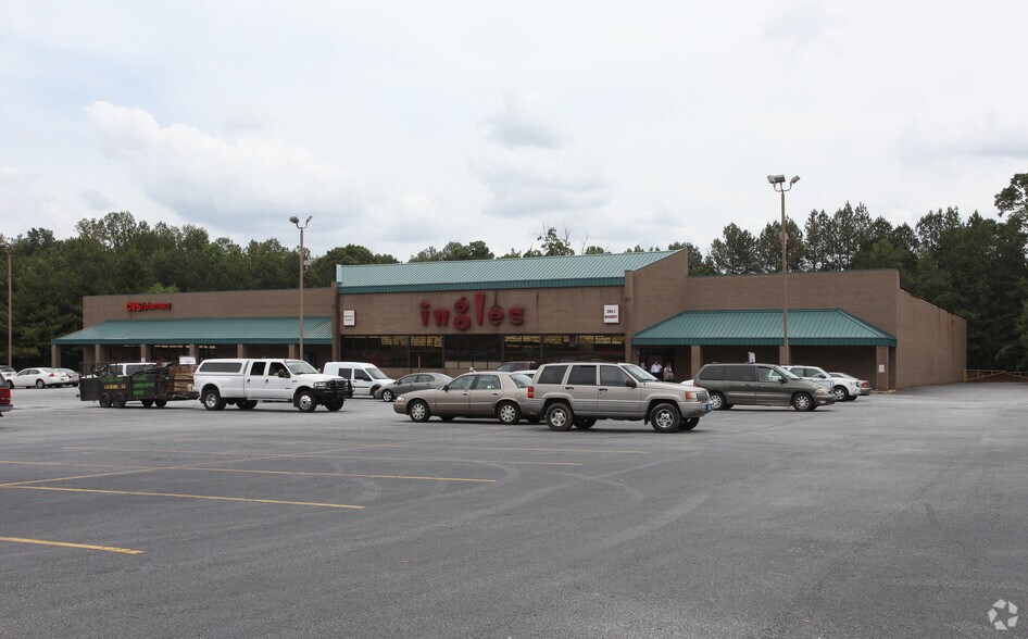 650 Rockbridge Rd, Lilburn, GA for lease - Primary Photo - Image 1 of 1
