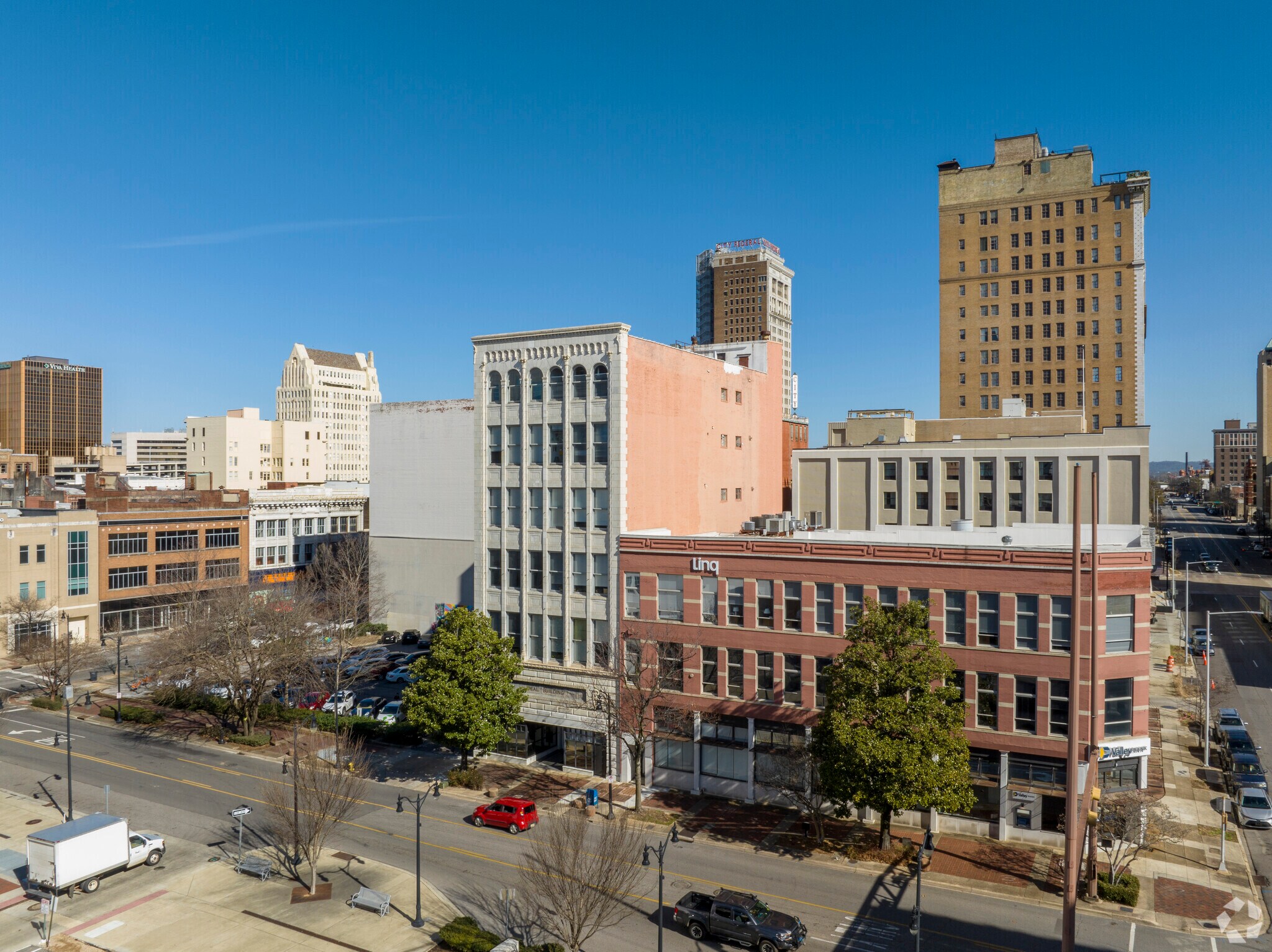 111 19th St N, Birmingham, AL à vendre Photo du bâtiment- Image 1 de 25