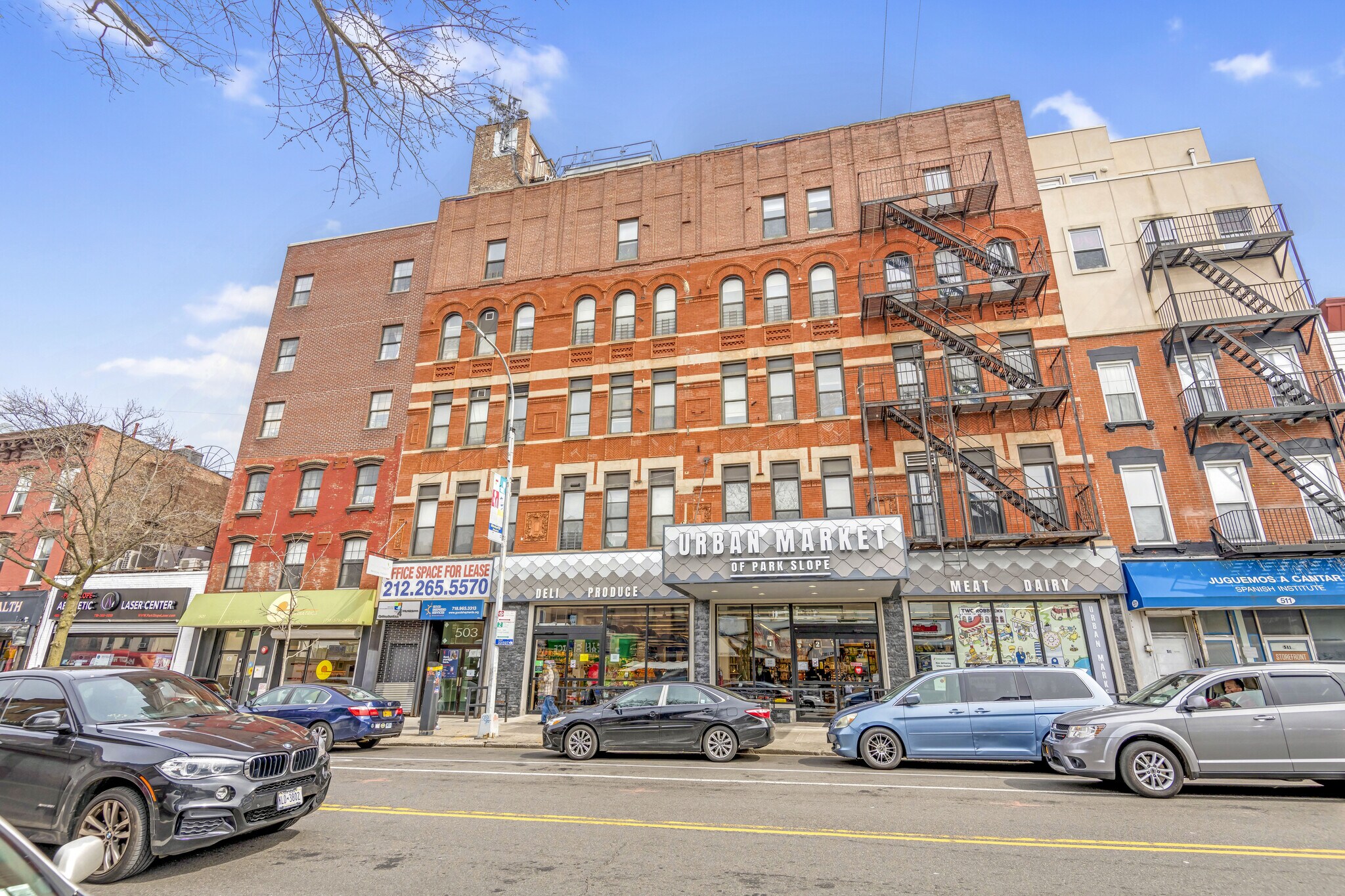 503-509 5th Ave, Brooklyn, NY à louer Photo du bâtiment- Image 1 de 21