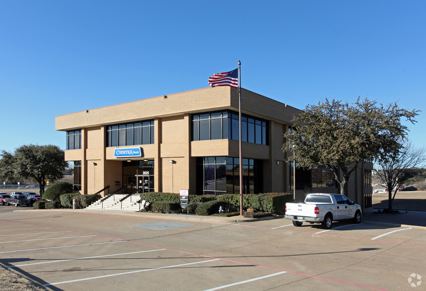 2625 N Josey Ln, Carrollton, TX for lease - Building Photo - Image 2 of 2