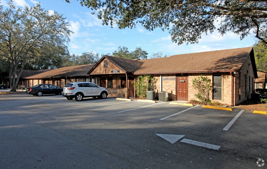 415 Montgomery Rd, Altamonte Springs, FL for lease - Building Photo - Image 2 of 4