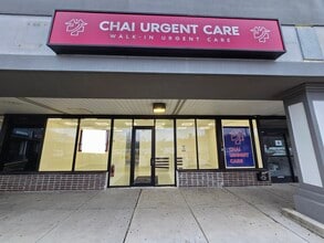 250 Route 59, Suffern, NY à louer Photo du bâtiment- Image 2 de 5