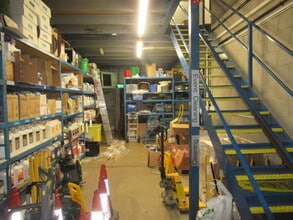 Beverley Way, New Malden à louer Photo intérieure- Image 1 de 4