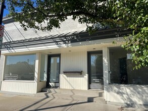 521 4th St, Wilmette, IL for lease Building Photo- Image 1 of 6