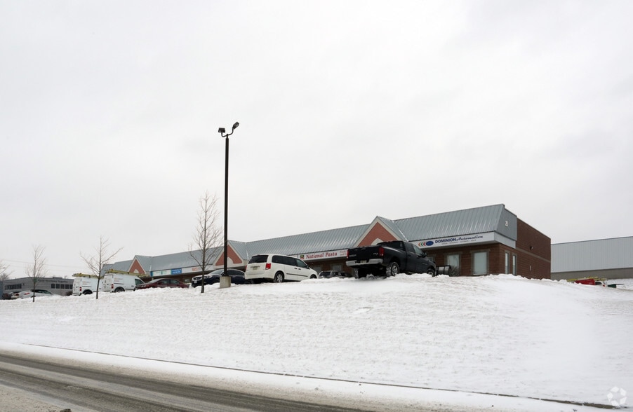25 Struck Ct, Cambridge, ON for lease - Building Photo - Image 2 of 12