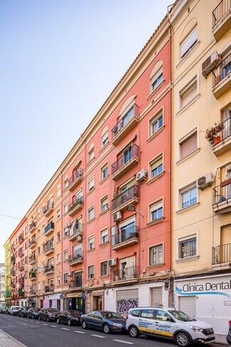 Plus de détails pour Commerce de détail à louer