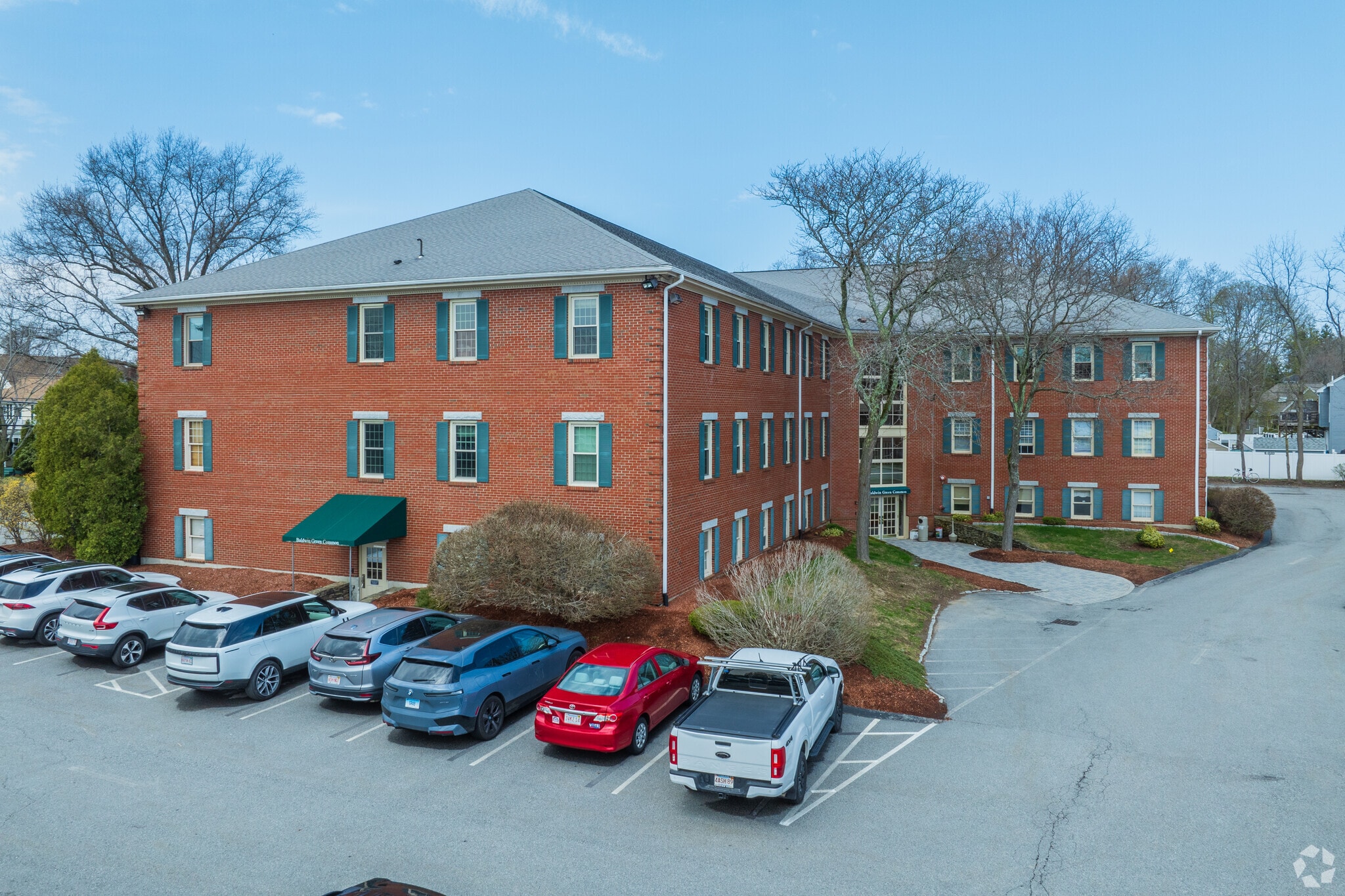 3 Baldwin Green Cmn, Woburn, MA for sale Primary Photo- Image 1 of 6