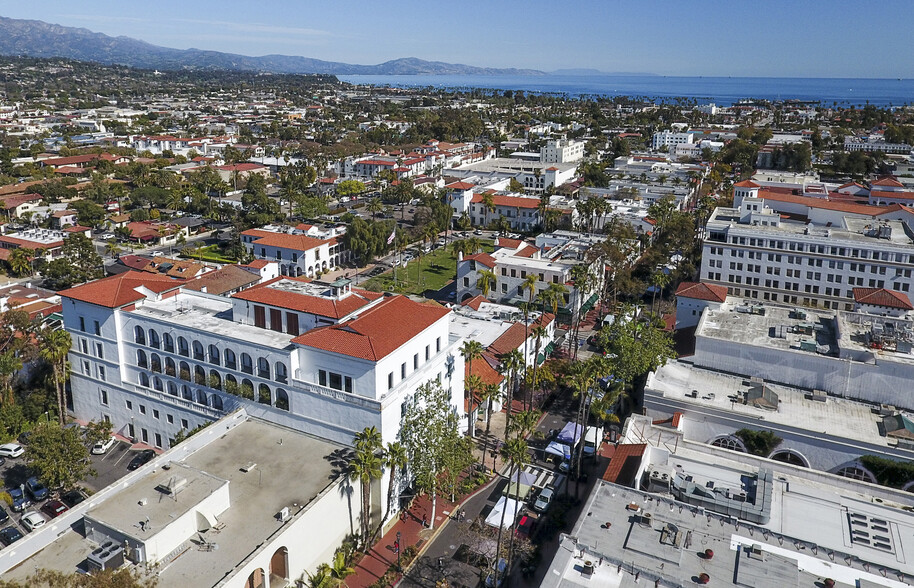 820 State St, Santa Barbara, CA à louer - Photo du bâtiment - Image 1 de 17