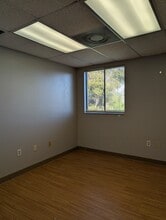 1600 W Eau Gallie Blvd, Melbourne, FL à louer Photo intérieure- Image 2 de 4