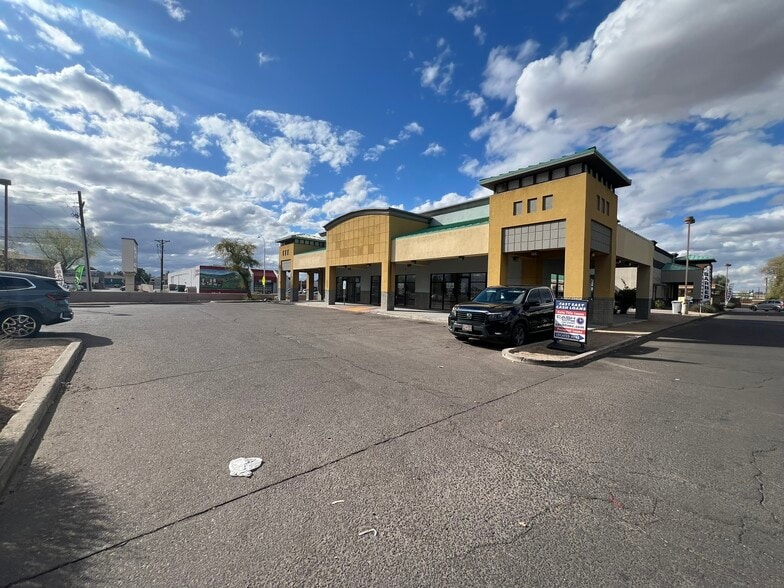 3925 N 67th Ave, Phoenix, AZ for sale - Building Photo - Image 1 of 7