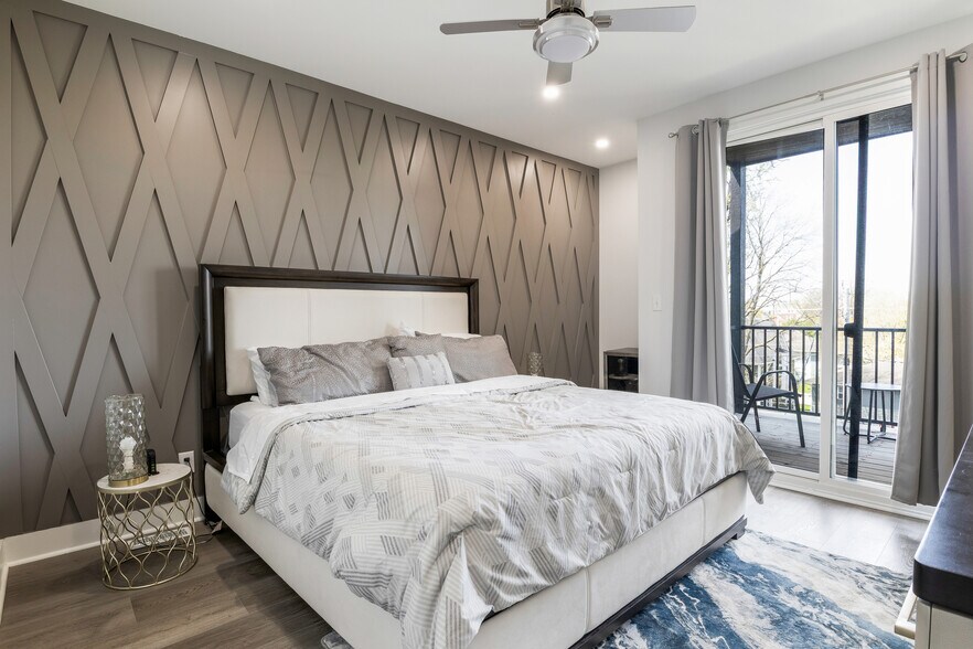 2226-2232 Central Ave, Indianapolis, IN à vendre - Photo du bâtiment - Image 3 de 33