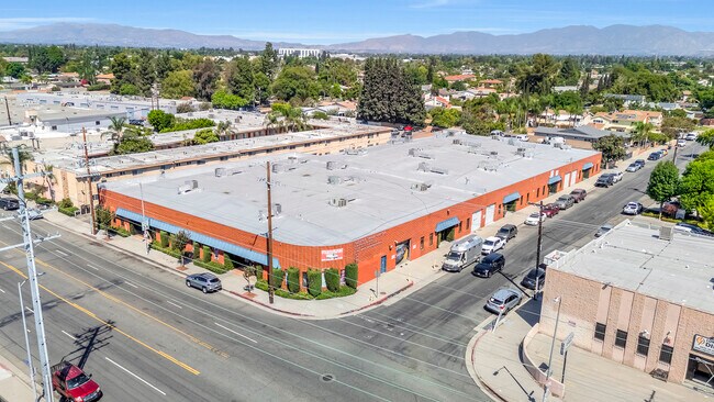 More details for 13333-13345 Saticoy St, North Hollywood, CA - Industrial for Lease