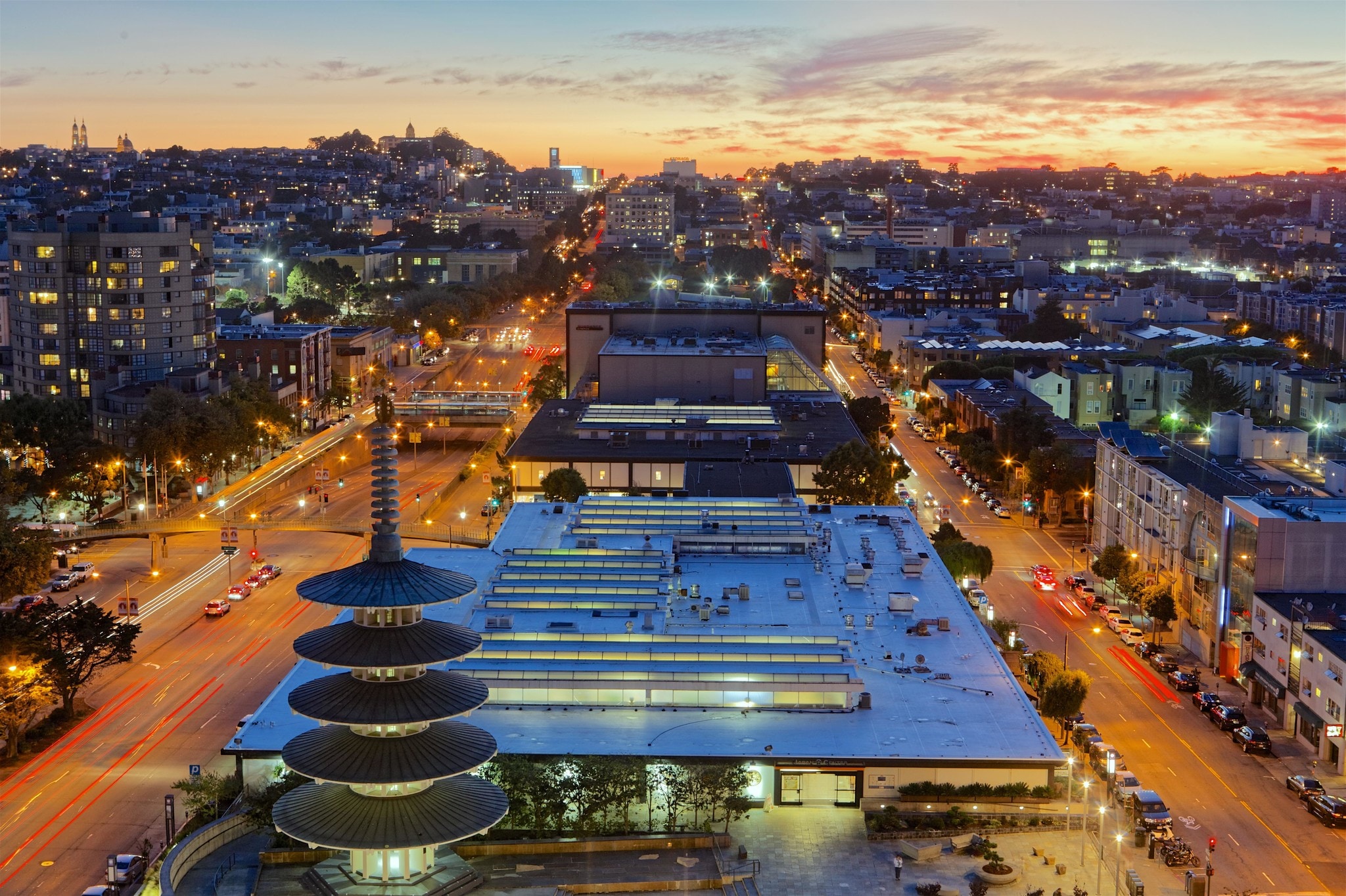 1737 Post St, San Francisco, CA for lease Primary Photo- Image 1 of 9