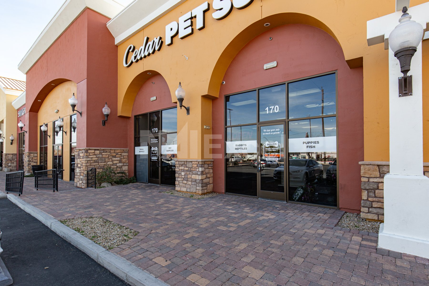 5181-5191 W Charleston Blvd, Las Vegas, NV à louer Photo intérieure- Image 1 de 10