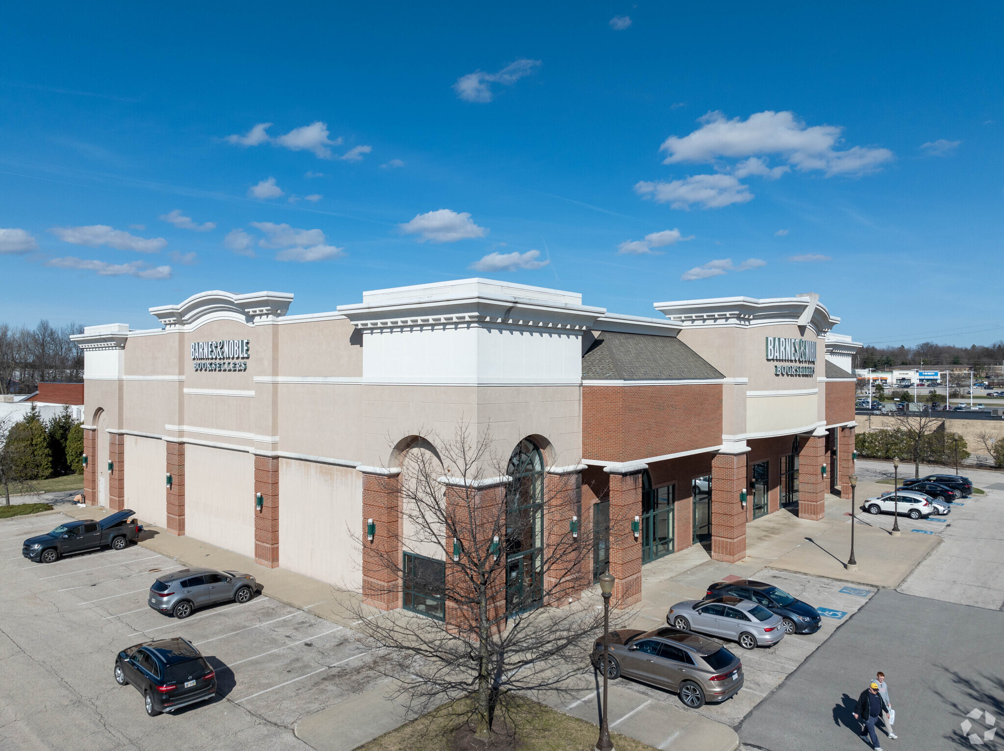 4015 Medina Rd, Akron, OH for sale Primary Photo- Image 1 of 1