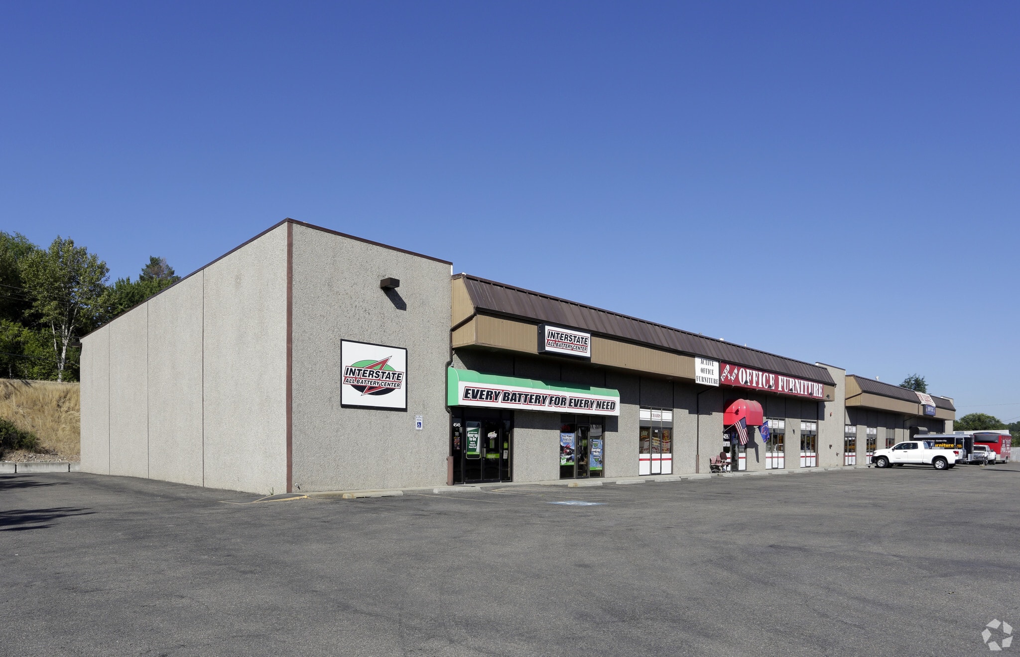 4545 W Chinden Blvd, Garden City, ID for sale Primary Photo- Image 1 of 27