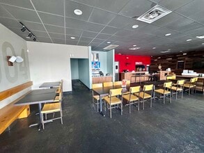 9735 Saint Augustine Rd, Jacksonville, FL for lease Interior Photo- Image 2 of 3