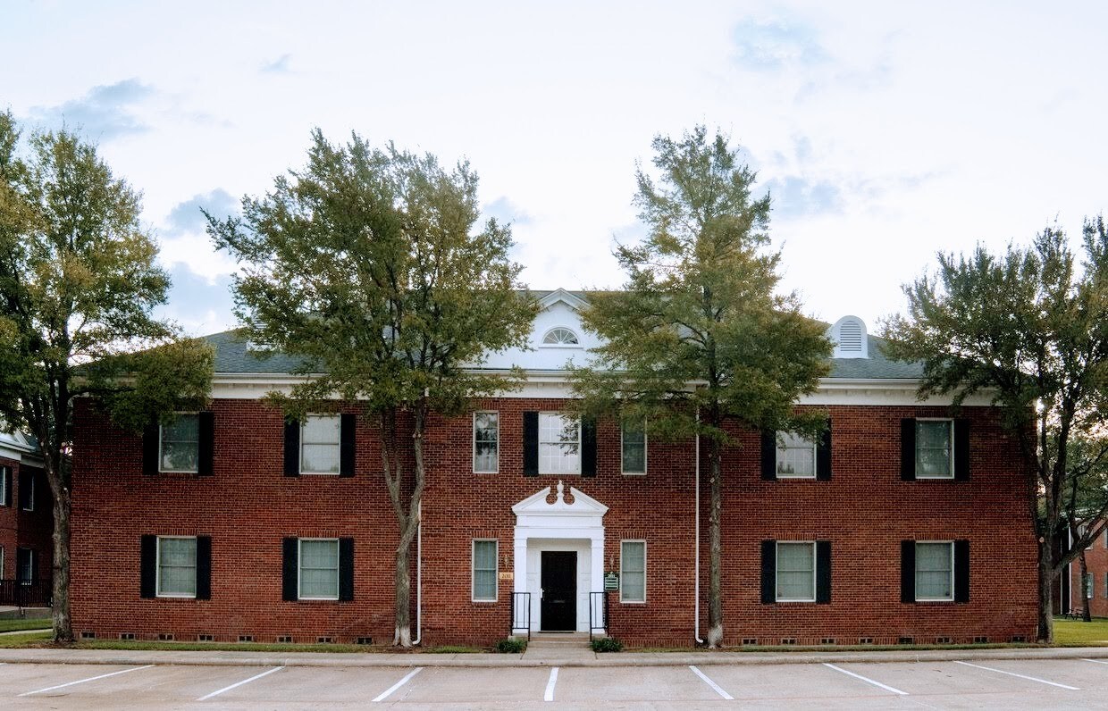 2011 E Lamar Blvd, Arlington, TX à louer Autre- Image 1 de 6