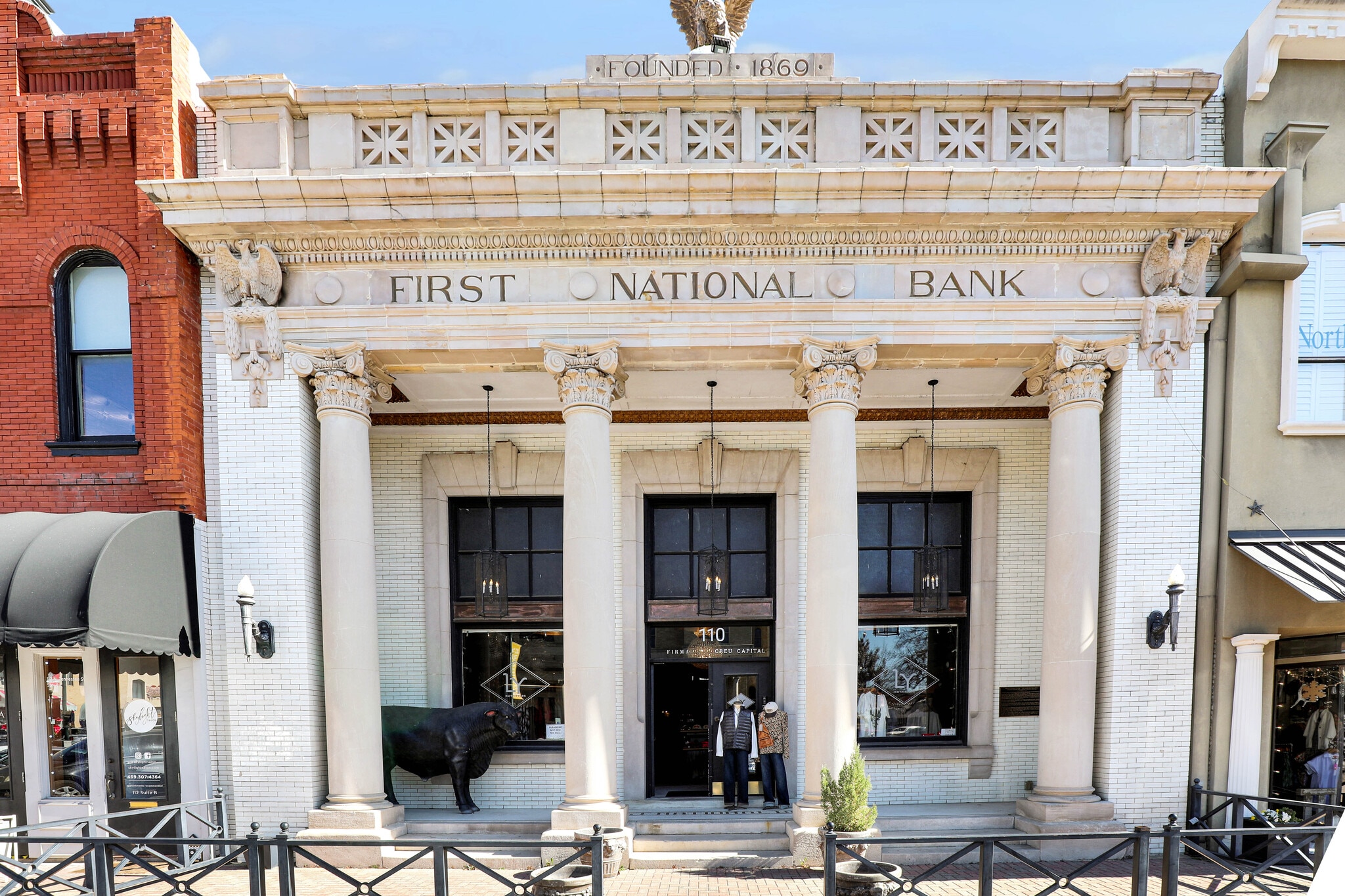 110 N Tennessee St, McKinney, TX for lease Building Photo- Image 1 of 54