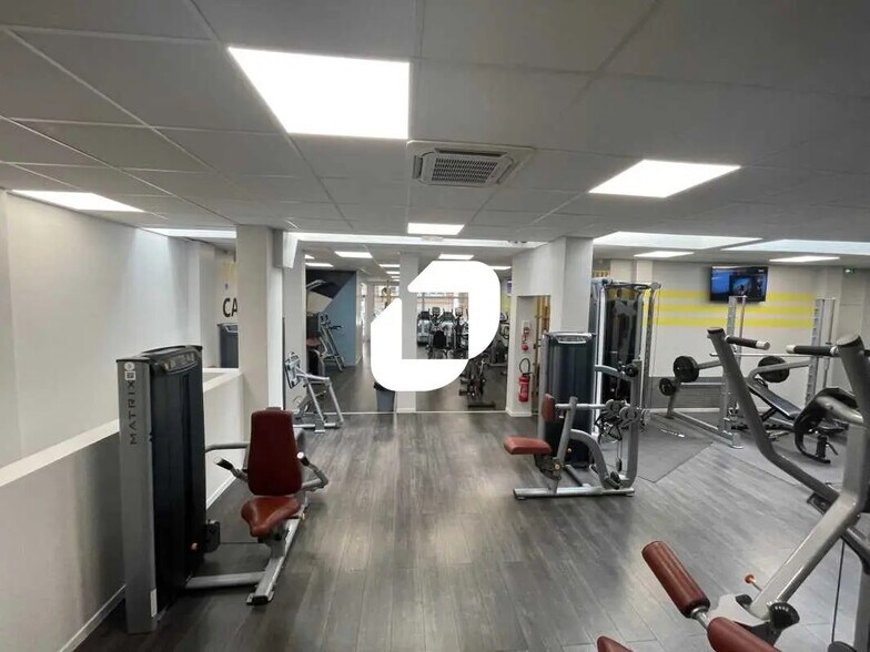 4 Rue Alfred De Musset, Malakoff à louer - Photo du bâtiment - Image 3 de 11