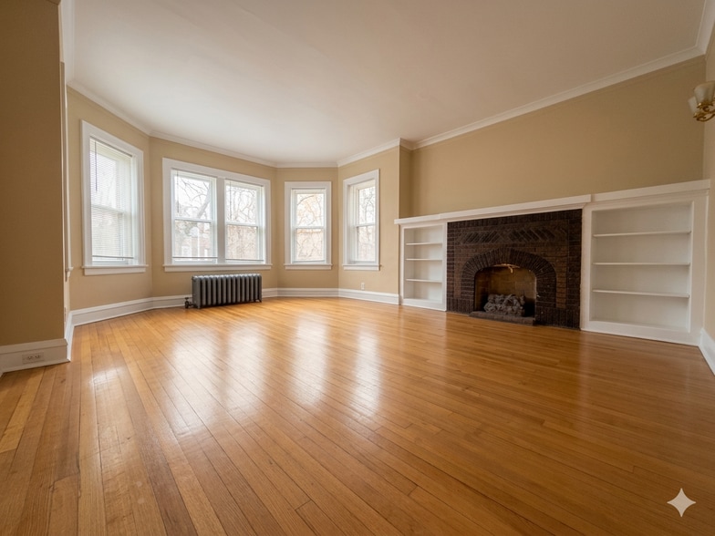 7924 S Rhodes Ave, Chicago, IL for sale - Building Photo - Image 2 of 5