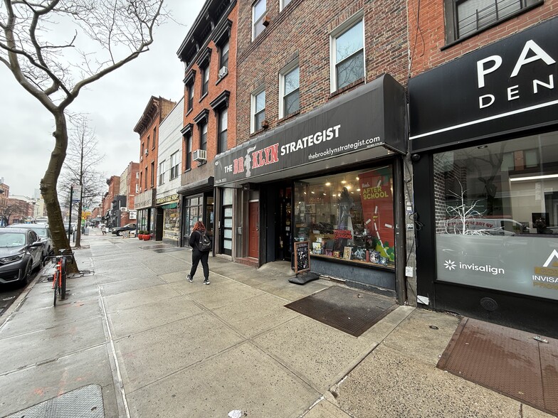 333 Court St, Brooklyn, NY for lease - Building Photo - Image 3 of 8