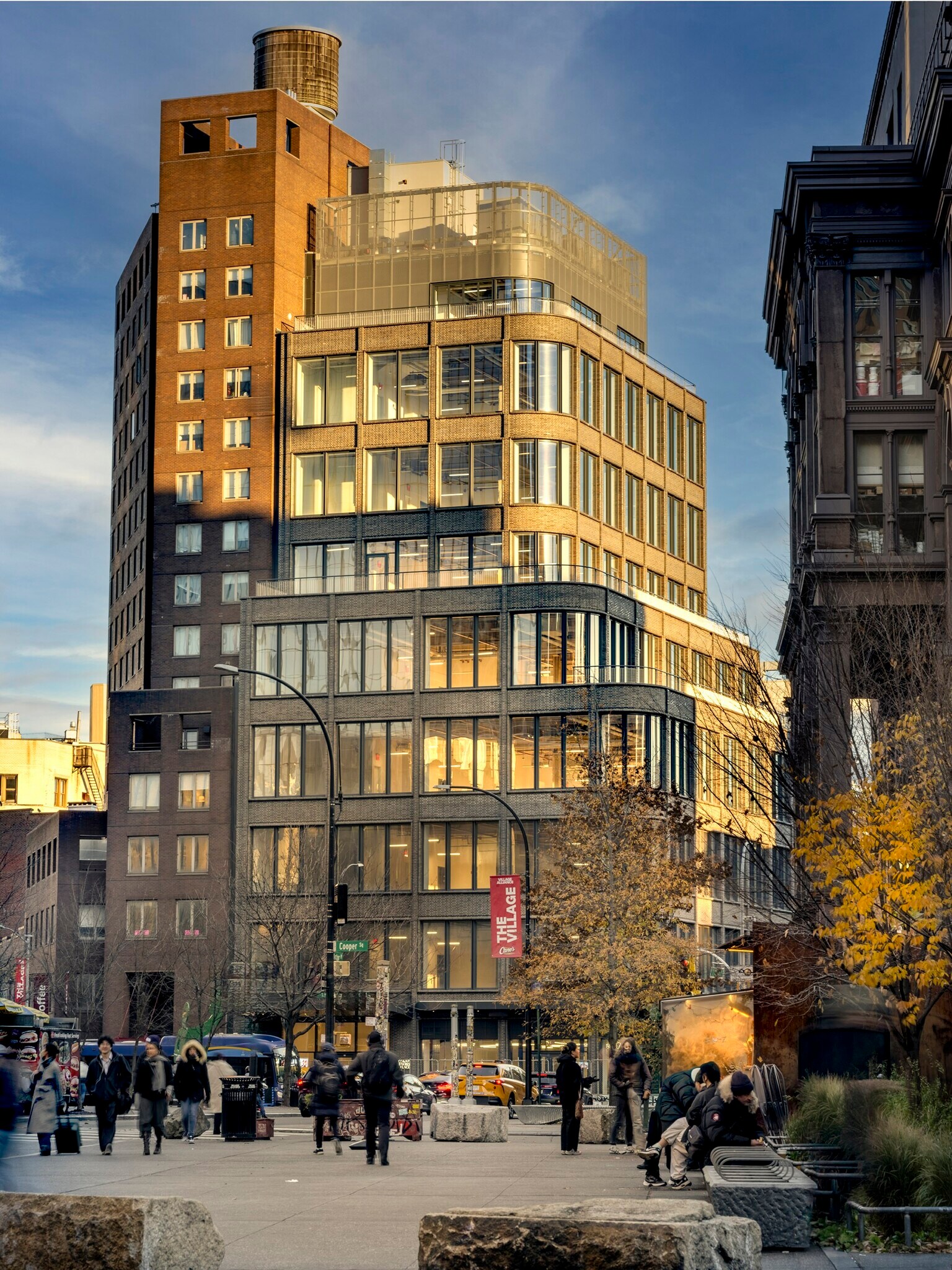 1 Saint Marks Pl, New York, NY à louer Photo du bâtiment- Image 1 de 6