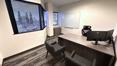 15707 Rockfield Blvd, Irvine, CA à louer Photo intérieure- Image 2 de 11