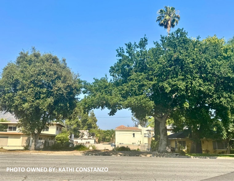 1210 N Altadena Dr, Pasadena, CA for sale - Building Photo - Image 2 of 4