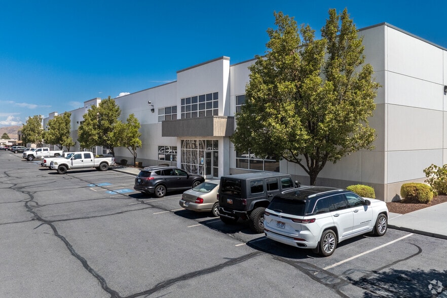 3969 S 500 W, Salt Lake City, UT for lease - Primary Photo - Image 1 of 7