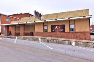 More details for 109 S Folger St, Carrollton, MO - Retail for Sale