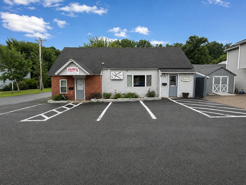 59 Conz St, Northampton, MA à louer - Photo du bâtiment - Image 2 de 19
