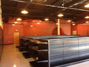 8300 W Cermak Rd, North Riverside, IL for lease Building Photo- Image 1 of 2