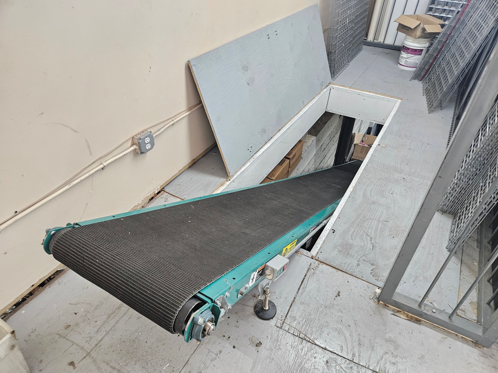 400 US Highway 46 W, South Hackensack, NJ for lease Building Photo- Image 1 of 3