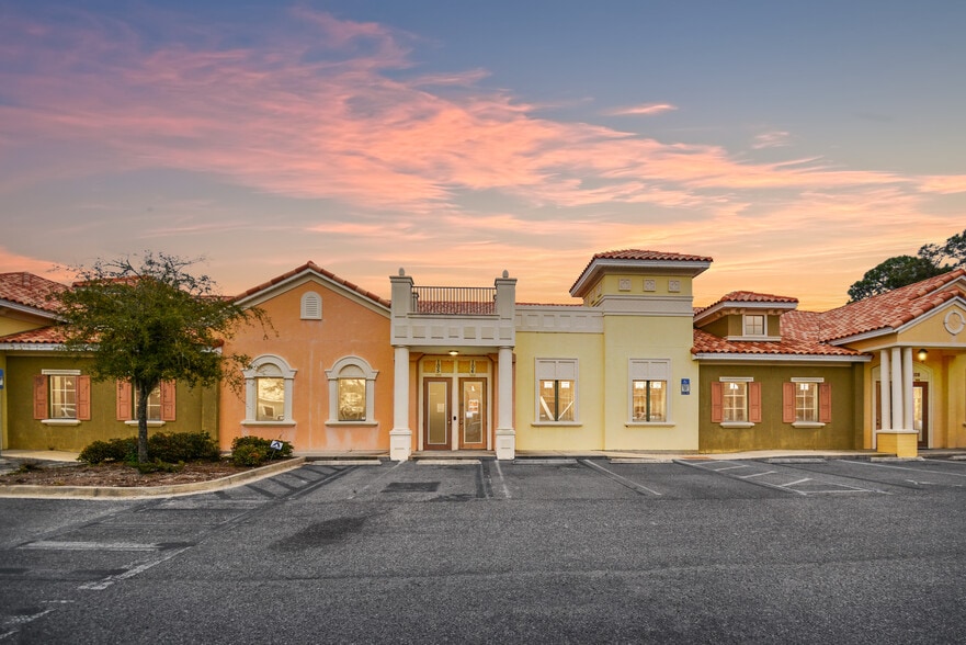 105 Whitehall Dr, Saint Augustine, FL for lease - Primary Photo - Image 1 of 15