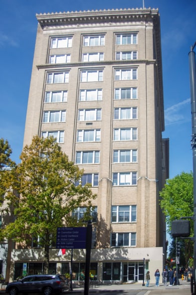 200 Fayetteville St, Raleigh, NC à louer - Photo du bâtiment - Image 3 de 17