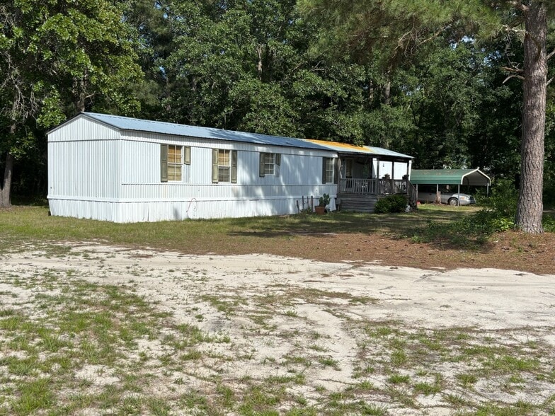 24 Chase Parker Dr, Linden, NC à vendre - Photo du bâtiment - Image 3 de 8