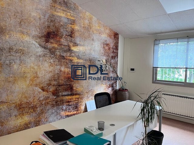 Industrial in Évry-Courcouronnes for lease - Interior Photo - Image 2 of 4