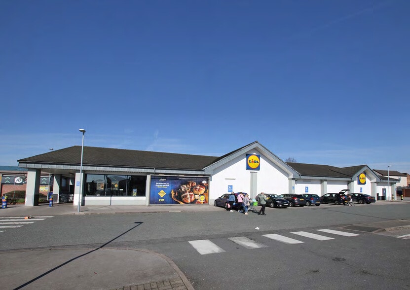 Fennel St, Warrington for lease - Building Photo - Image 3 of 4