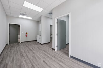 2975 Breckinridge Blvd, Duluth, GA for lease Interior Photo- Image 2 of 5