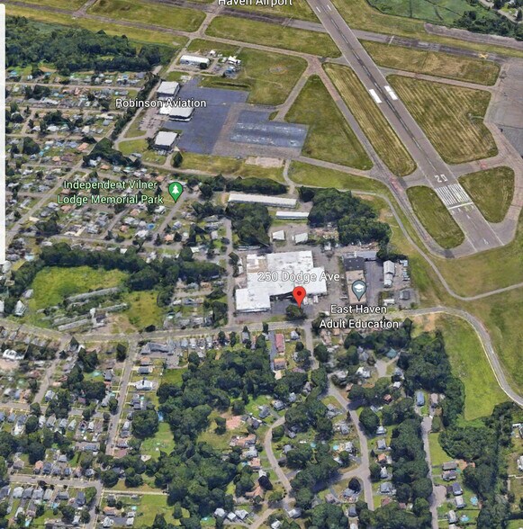 250-260 Dodge Ave, East Haven, CT à louer - Photo du bâtiment - Image 2 de 7