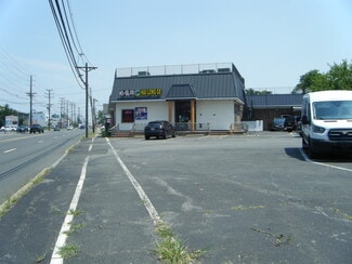 More details for 1616-20-30-32 Lincoln Hwy, Edison, NJ - Multifamily for Sale