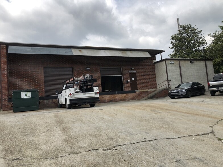4345 Commerce Dr SW, Atlanta, GA for lease - Building Photo - Image 2 of 9