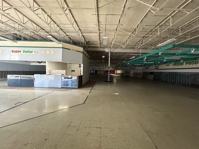 3980 Veterans Memorial Pky, Adamsville, AL for lease - Building Photo - Image 2 of 3